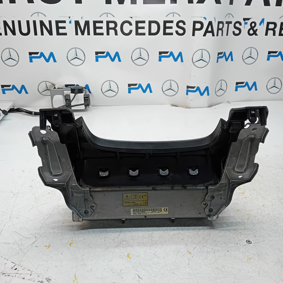 MITSUBISHI OUTLANDER MK3 KNEE AIR SRS BAG RIGHT DRIVER SIDE 7030A-31753 FM00986