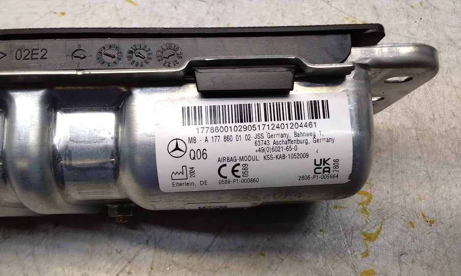 2019 MERCEDES BENZ A-CLASS W177 DRIVER SIDE KNEE AIRBAG A1778600102 FM00752