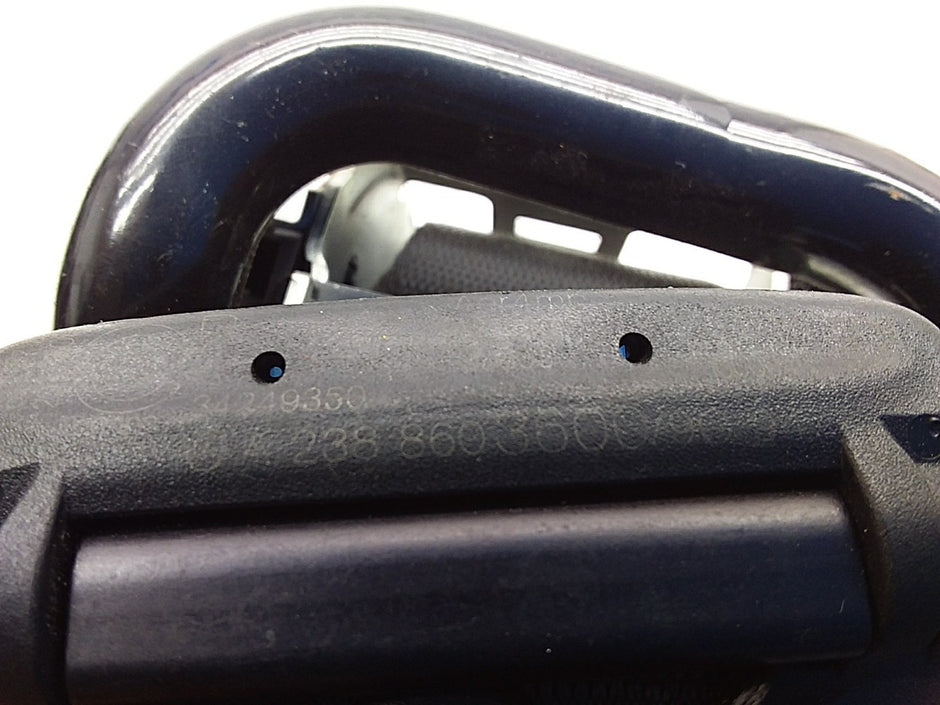 MERCEDES E-CLASS W238 SEAT BELT REAR RIGHT DRIVER SIDE A2388603600 FMS272 OSR