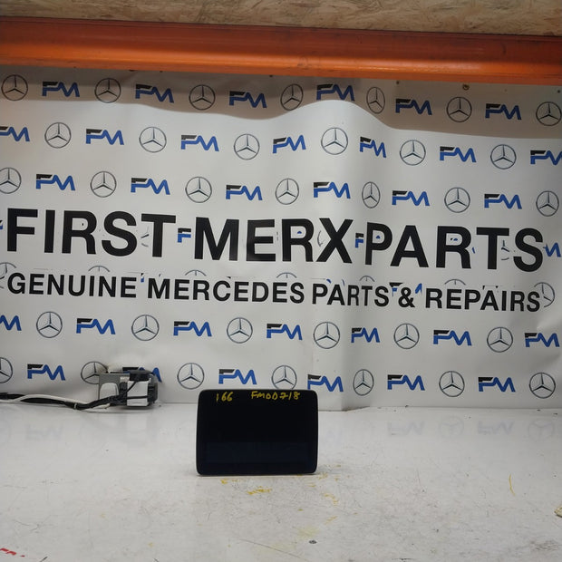 MERCEDES M-CLASS W166 DISPLAY SCREEN A1669001420 2016 FM00718