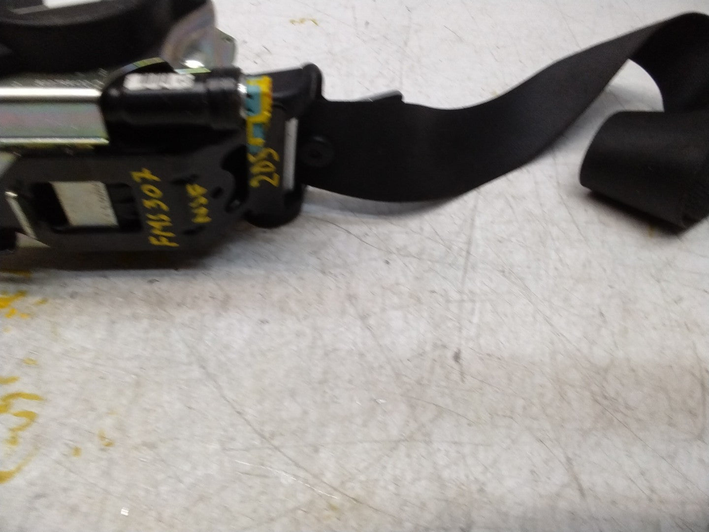 MERCEDES-BENZ C COUPE C205 W205  FRONT LEFT SEATBELT A2058601501 FMS307 NSF 