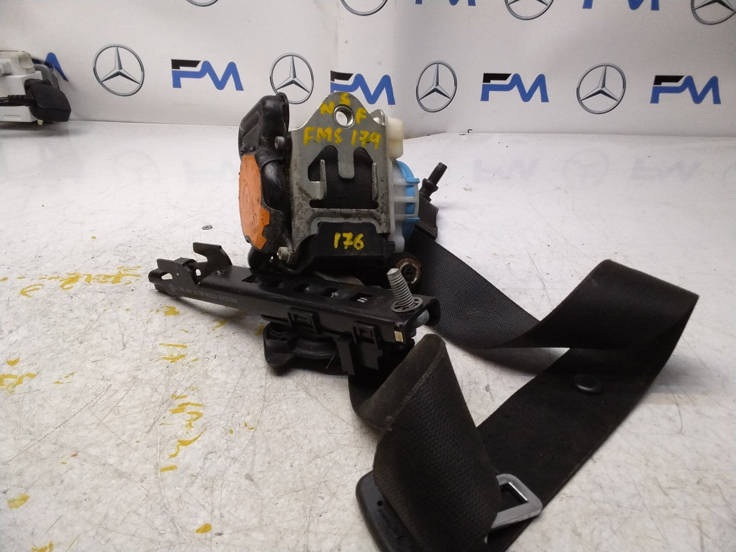 MERCEDES A CLASS W176 SEAT BELT FRONT LEFT SIDE A1768600185 FMS179 NSF