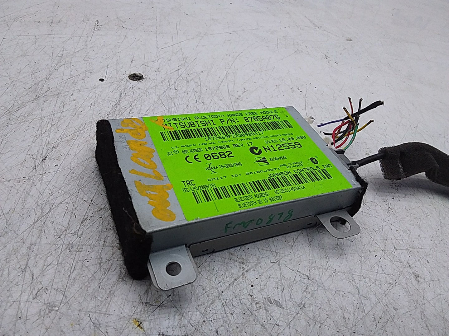 MITSUBISHI  OUTLANDER BLUETOOTH HANDS FREE MODULE FMR04 8785A076