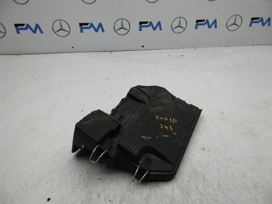 MERCEDES BENZ  B-CLASS  W246 FUSE RELAY  BOX LID A2465400182  FMF161 (DAMAGED) 