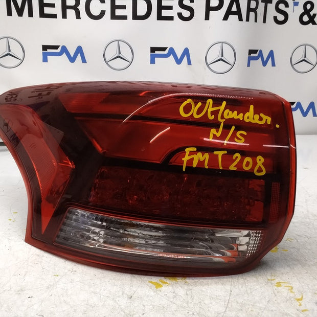 MITSUBISHI OUTLANDER PASSENGER SIDE NS REAR TAIL LIGHT FMT208 HALF LED