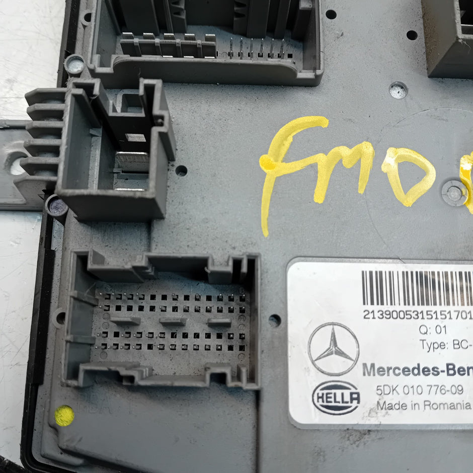 MERCEDES E-CLASS SAM CONTROL MODULE W213 A2139005315 FM00870