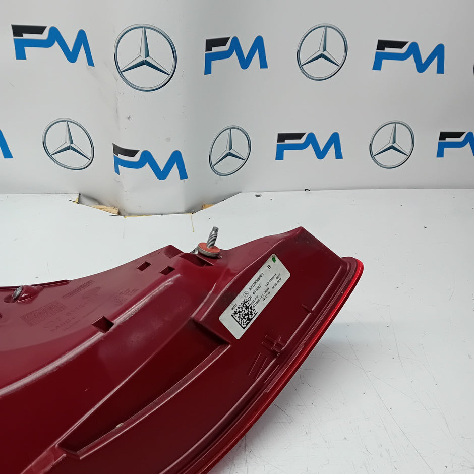 MERCEDES S-CLASS W222 DRIVER SIDE OS REAR TAIL LIGHT FMT183 2016 A2229065501