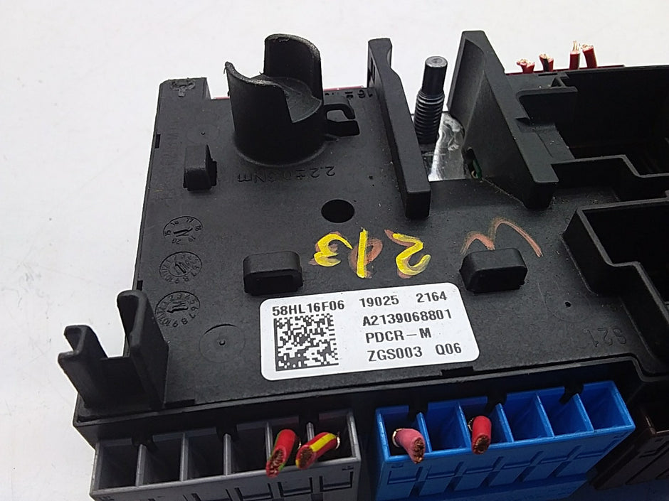 MERCEDES E CLASS FUSE RELAY BOX A2139068801 W213 2016 ONWARDS FMF57