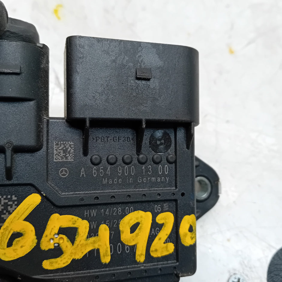 MERCEDES BRNZ E CLASS W213 DIESEL GLOW PLUG RELAY A6549001300 FM00923