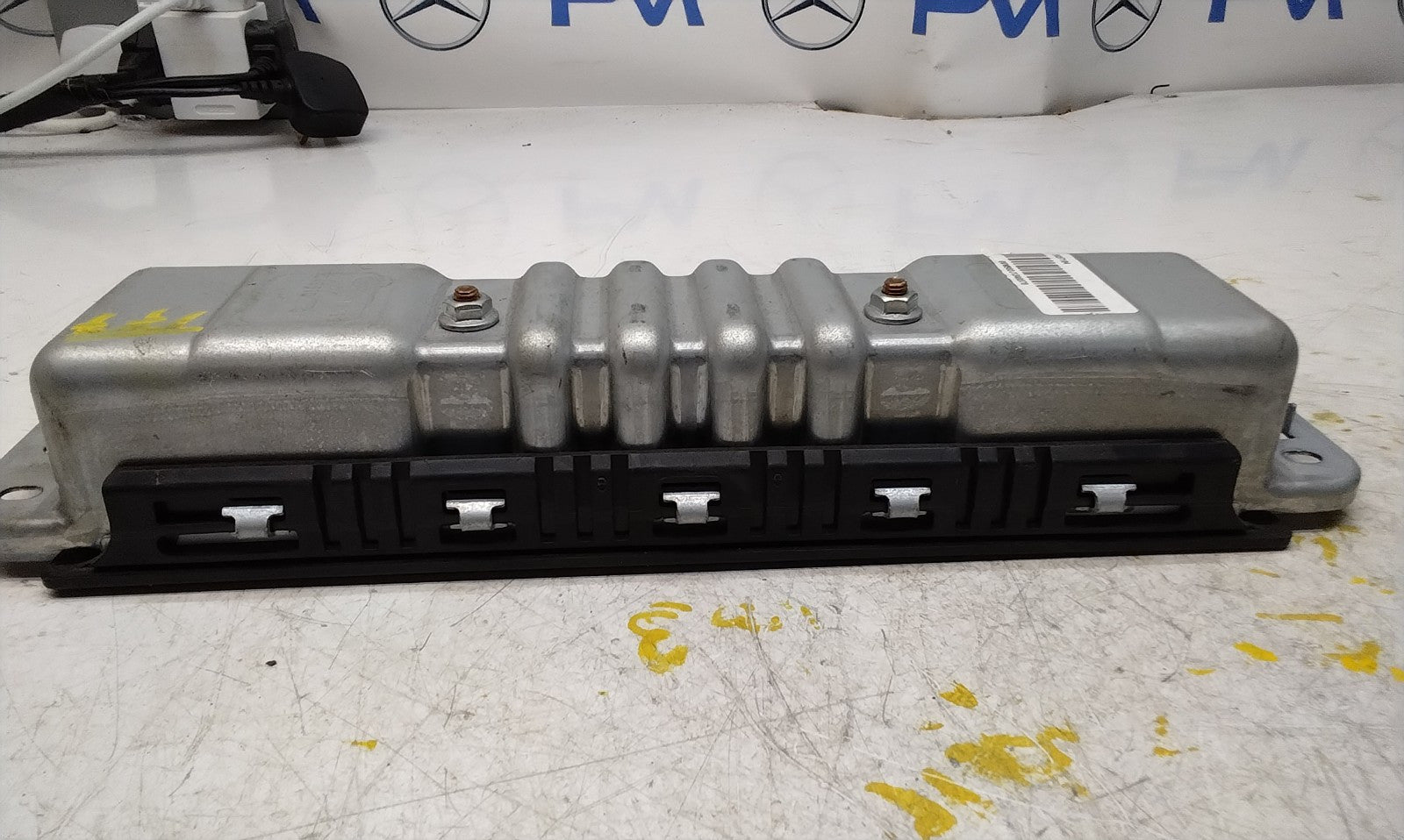 2019 MERCEDES BENZ A-CLASS W177 DRIVER SIDE KNEE AIRBAG A1778600102 FM00753