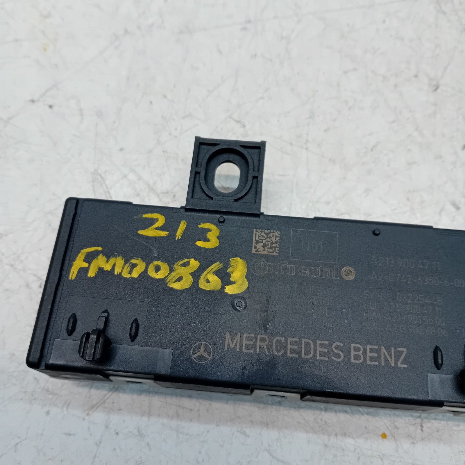MERCEDES E-CLASS TAILGATE CONTROL MODULE W213 A2139004711 FM00863
