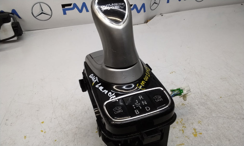 MITSUBISHI OUTLANDER MK3 2016 AUTOMATIC GEAR SHIFT MECHANISM 2400A355 FM001043