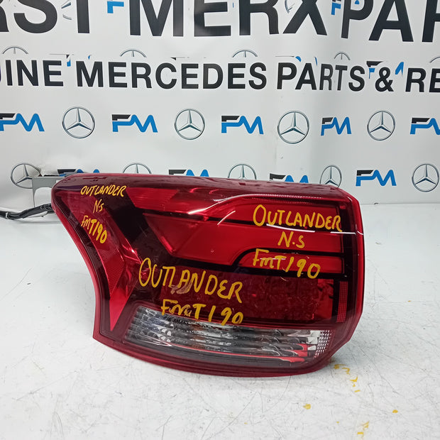 MITSUBISHI OUTLANDER PASSENGER SIDE NS REAR TAIL LIGHT FMT190 HALF LED