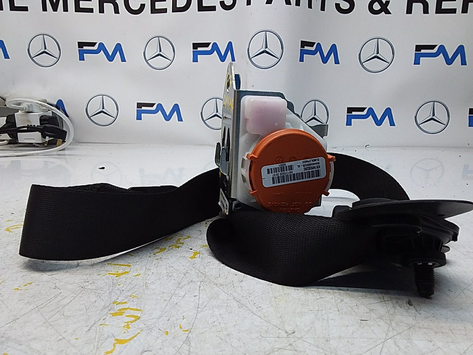 MERCEDES A CLASS  FRONT RIGHT SEAT BELT WITH PRETENSIONER A1778600800 FMS47 OSF