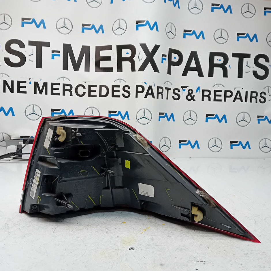 MERCEDES GLE W166 PASSENGER SIDE NS REAR TAIL LIGHT A1669065702 2018 FMT169