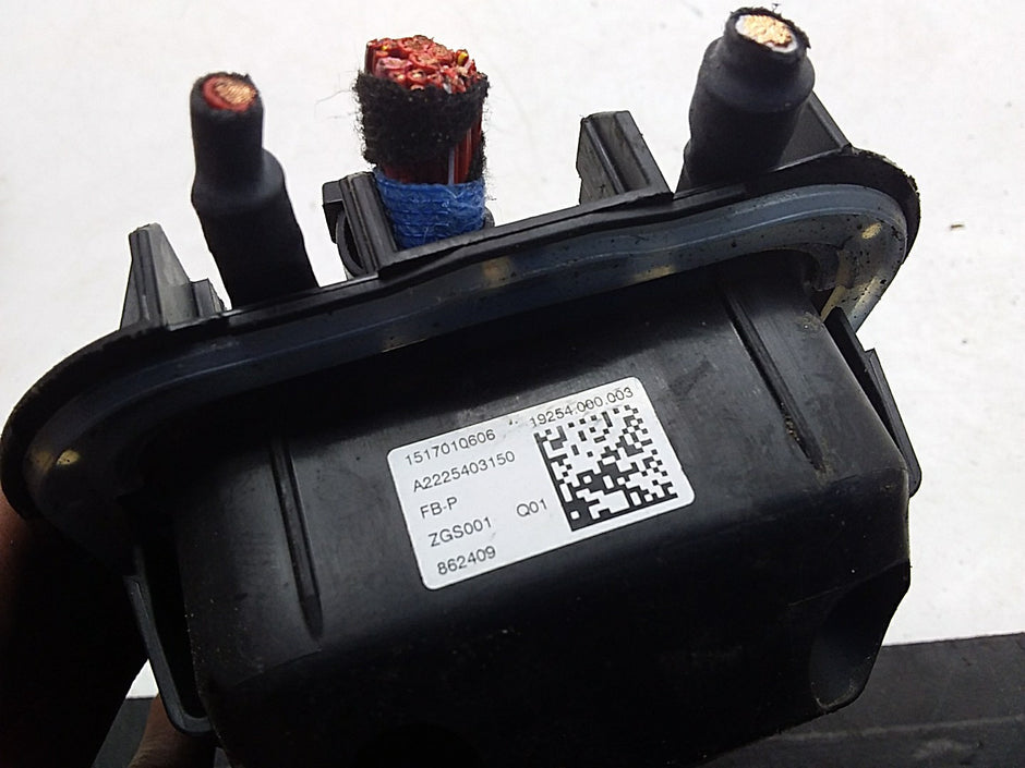 MERCEDES BENZ S-CLASS W222 2014ONWARDS FUSE RELAY BOX  A2225403150 FMF128