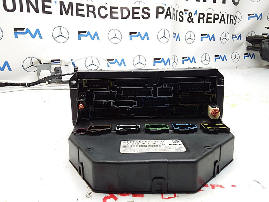Mercedes E-CLASS W212 Fuse  Box RELAY A2129003614 FMF99