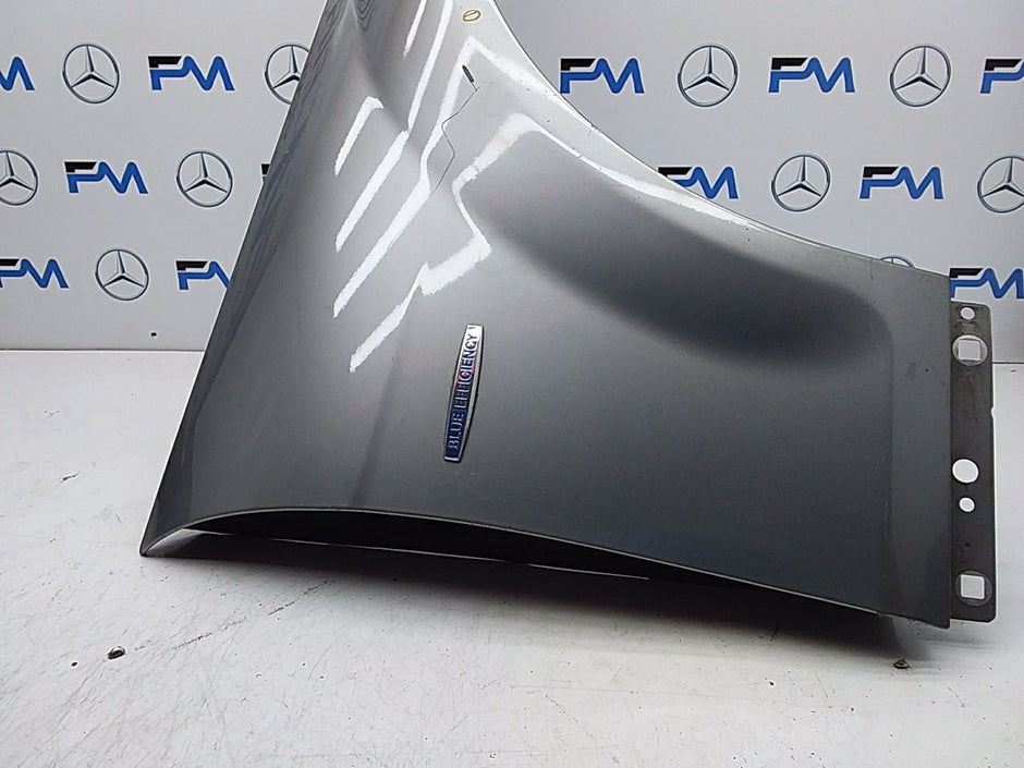 MERCEDES  E-CLASS W212 OS RIGHT DRIVER SIDE WINGS FMW21 2009 ONWARDS 