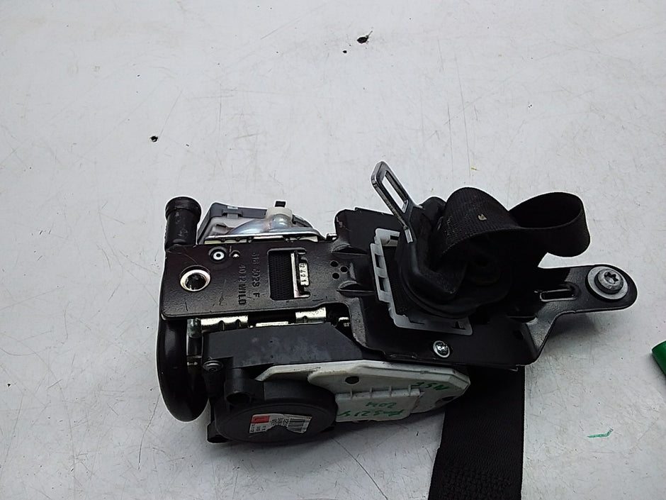 MERCEDES C-CLASS W204 SEAT BELT FRONT LEFT PASSENGER SIDE A2048601585 FMS218 NSF