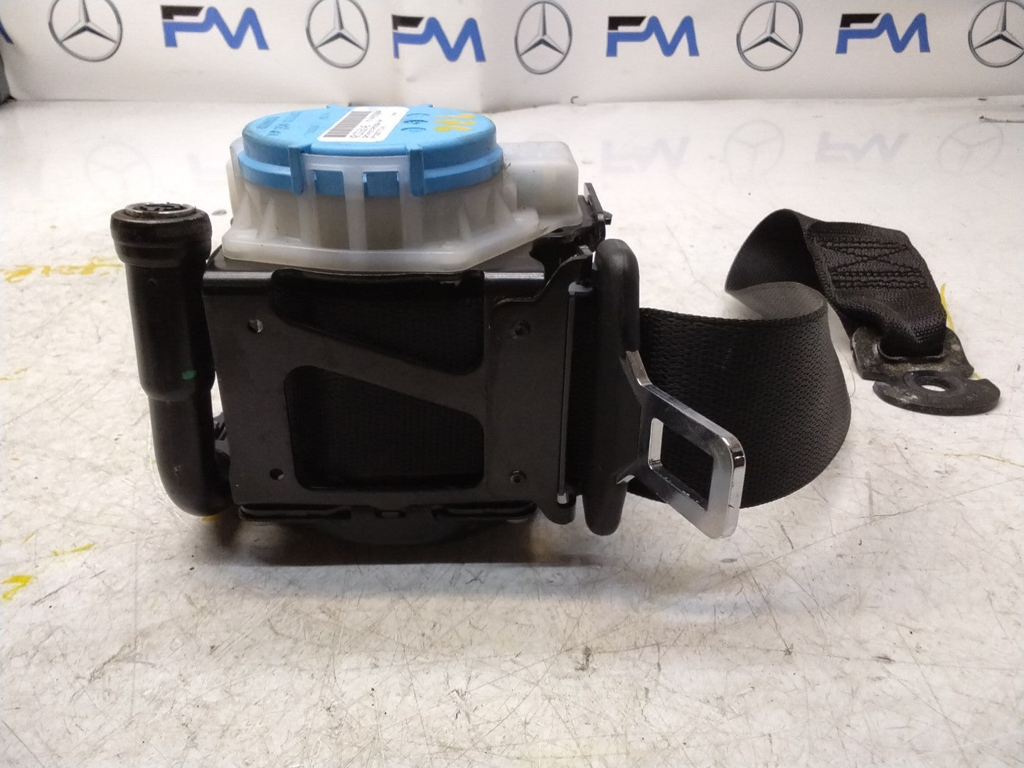 MERCEDES A CLASS W176 REAR L / R SIDE SEAT BELT A1768602385 FMS194 NSR OSR