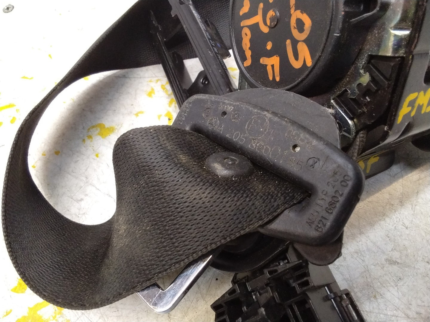 MERCEDES C CLASS SEAT BELT FRONT LEFT PASSENGER SIDE A2058600185 FMS294 NSF