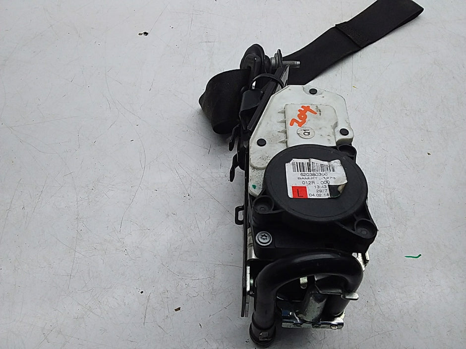 MERCEDES C-CLASS W204 SEAT BELT FRONT LEFT PASSENGER SIDE A2048601985 FMS213 NSF