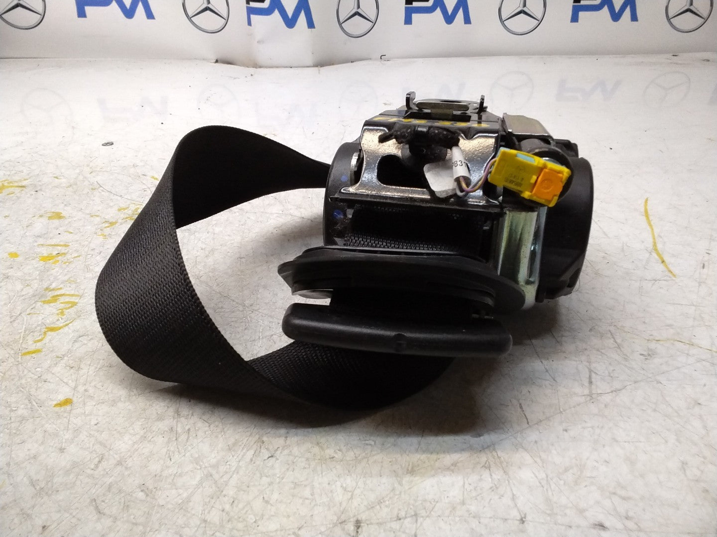 MERCEDES C-CLASS W205 SEAT BELT REAR RIGHT DRIVER SIDE A2058600285 FMS336 OSR