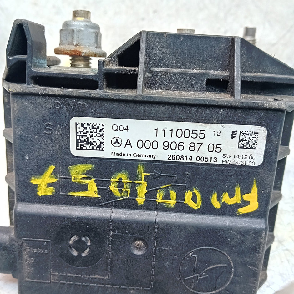 MERCEDES  C CLASS W205 W213 NEGATIVE BATTERY CLAM TERMINAL A0009068705 FM001057