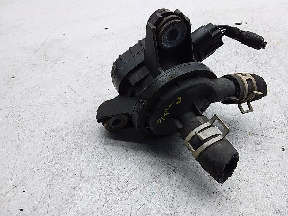 MITSUBISHI OUTLANDER INVERTER WATER PUMP 21141010420 FMP10