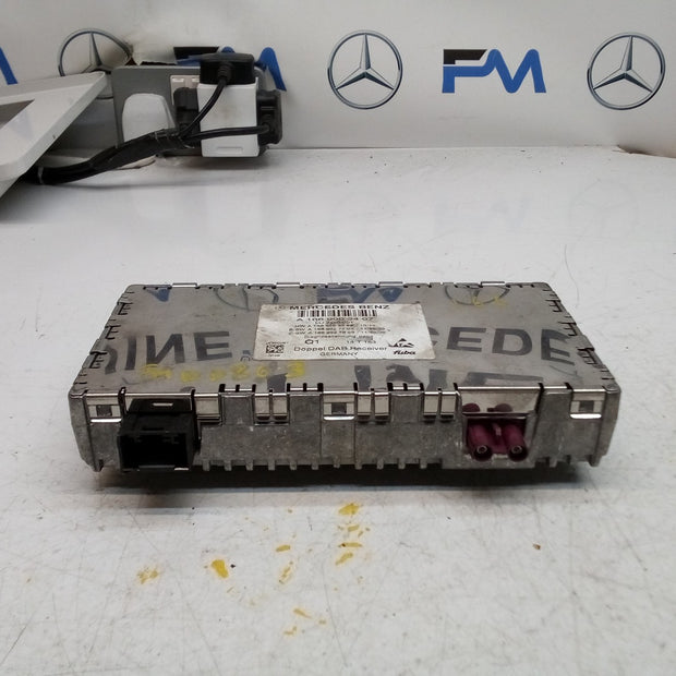 MERCEDES BENZ M-CLASS W166 2013 DIGITAL RADIO CONTROL UNIT A1669003407 FM00803