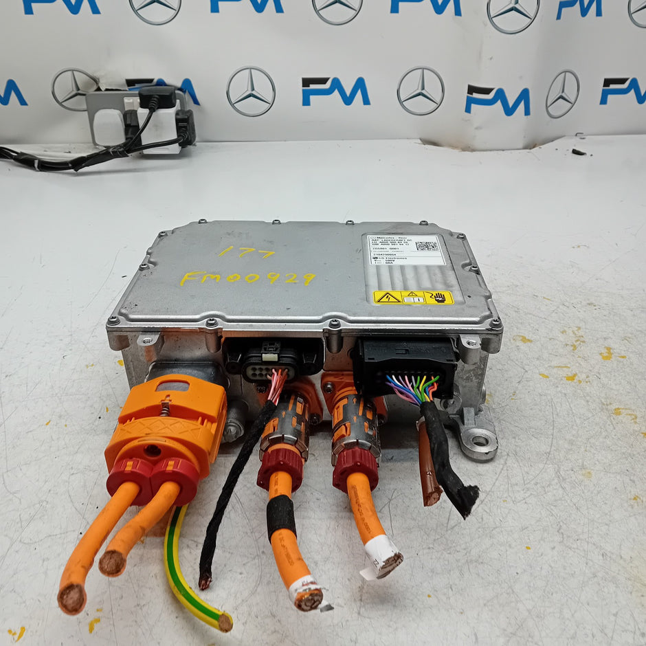 MERCEDES A CLASS W177 BATTERY CHARGER MODULE  A0009008926 A0009019412 FM00929