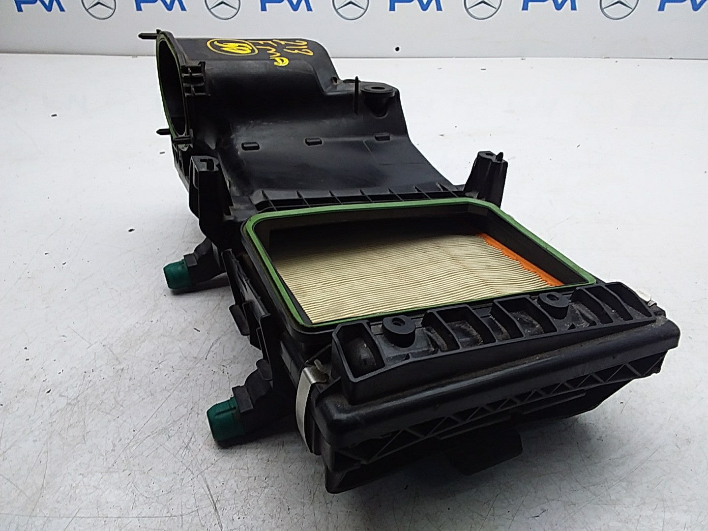 MERCEDES BENZ E-CLASS W213 AIR FILTER CLEANER BOX 2.0 P A6540900001 FMA50