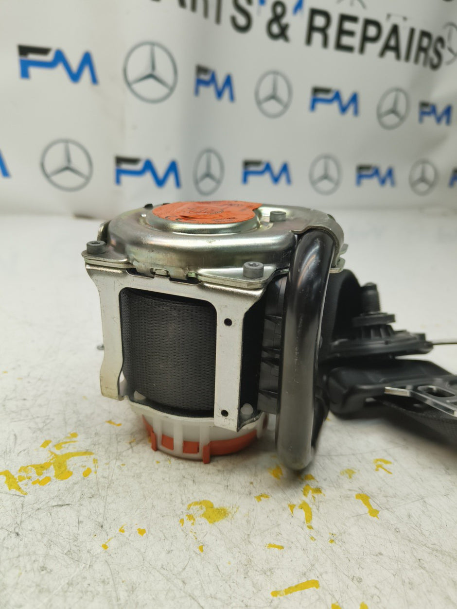 MERCEDES A CLASS FRONT LEFT SEAT BELT WITH PRETENSIONER A1778600800 FMS35 NSF