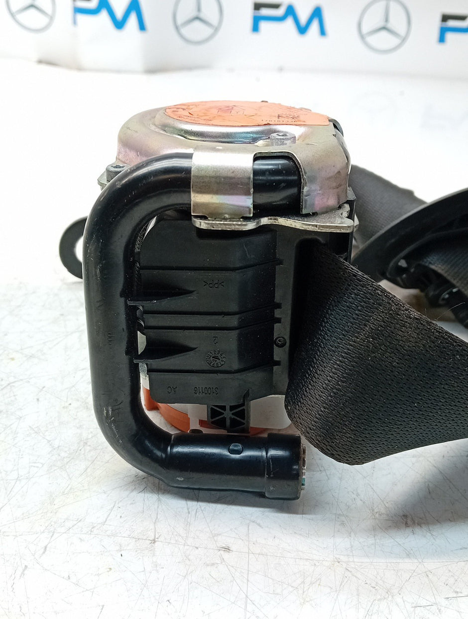MERCEDES A CLASS  FRONT LEFT SEAT BELT WITH PRETENSIONER A1778600700 FMS66 NSF