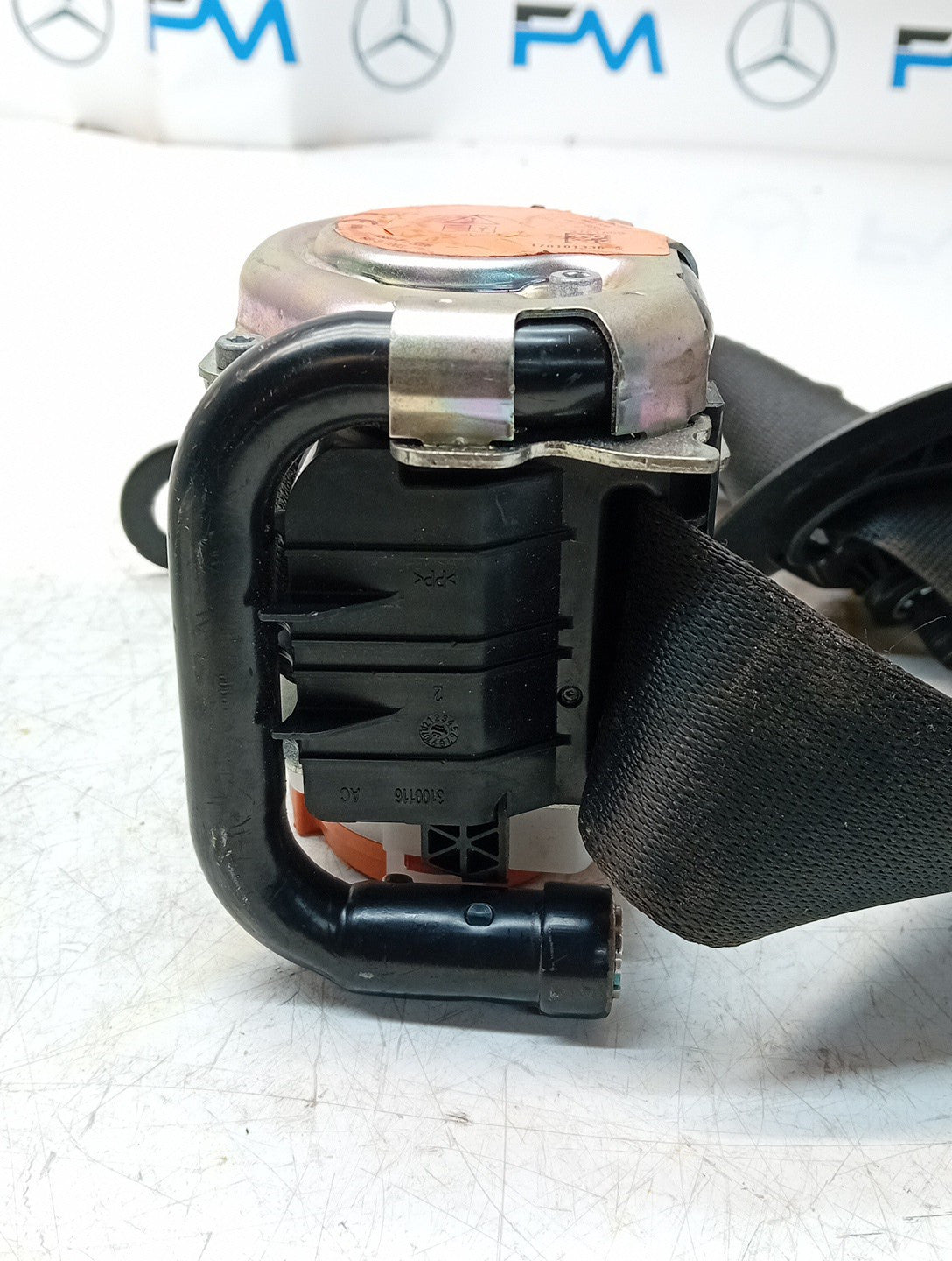 MERCEDES A CLASS  FRONT LEFT SEAT BELT WITH PRETENSIONER A1778600700 FMS66 NSF