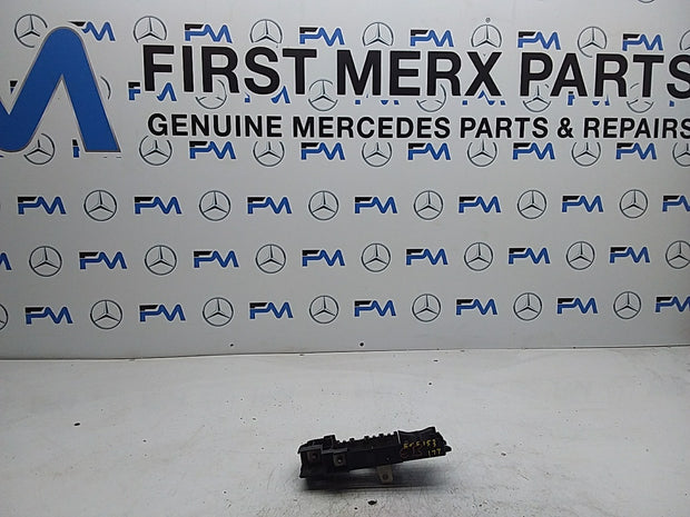 MERCEDES BENZ  A-CLASS  W177 FUSE RELAY JUNCTION BOX  A1775404707 FMF153