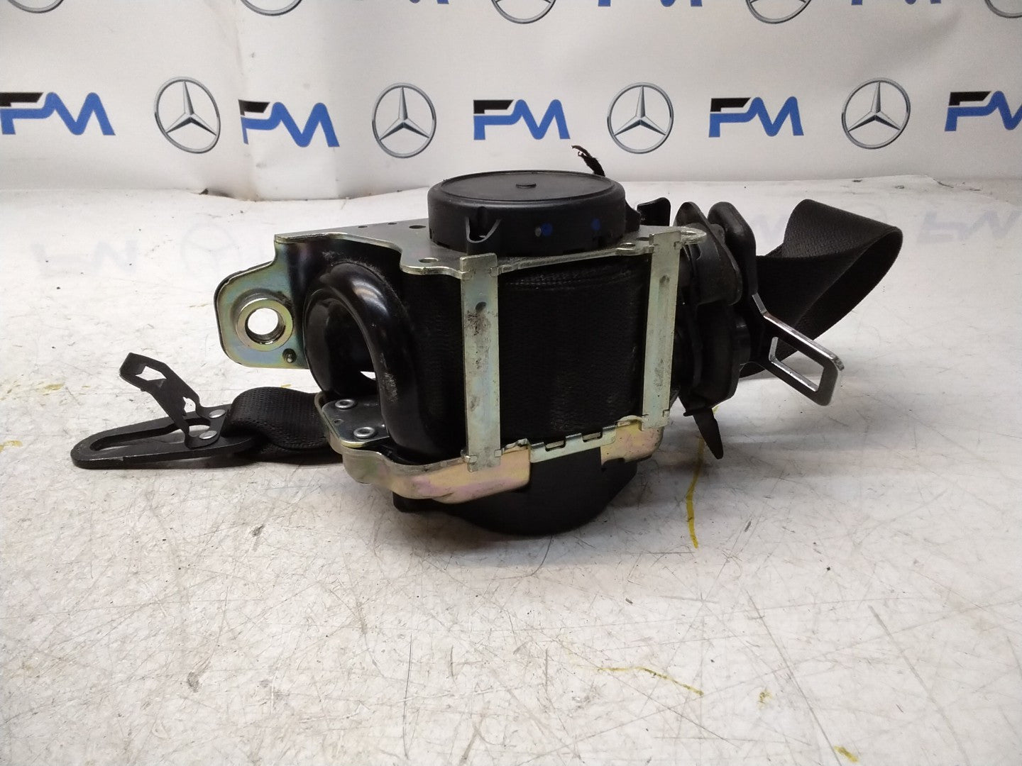 MERCEDES C-CLASS W205 SEAT BELT REAR RIGHT DRIVER SIDE A2058600285 FMS335 OSR