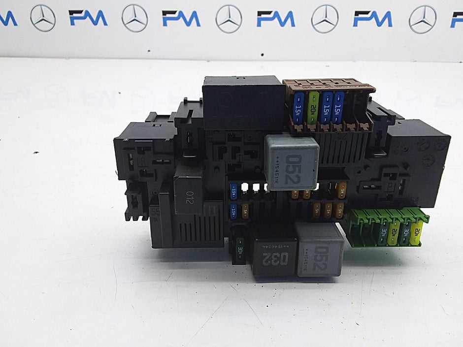 MERCEDES BENZ S-CLASS W222 FUSE BOX RELAY A2229063202 FMF70