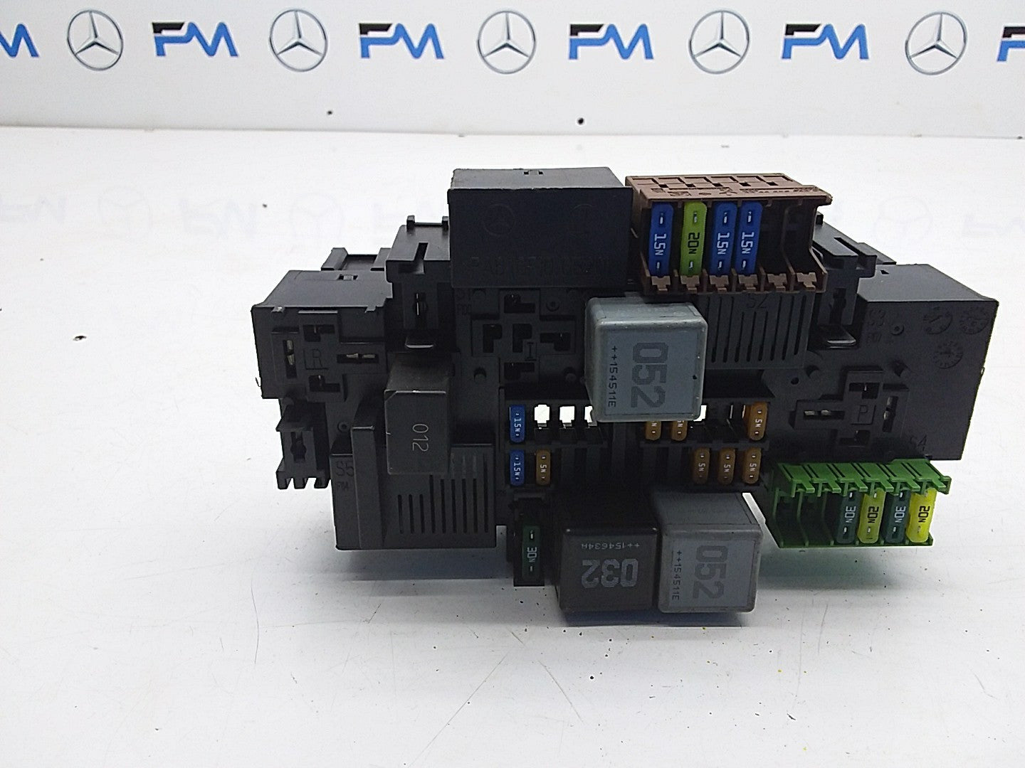 MERCEDES BENZ S-CLASS W222 FUSE BOX RELAY A2229063202 FMF70