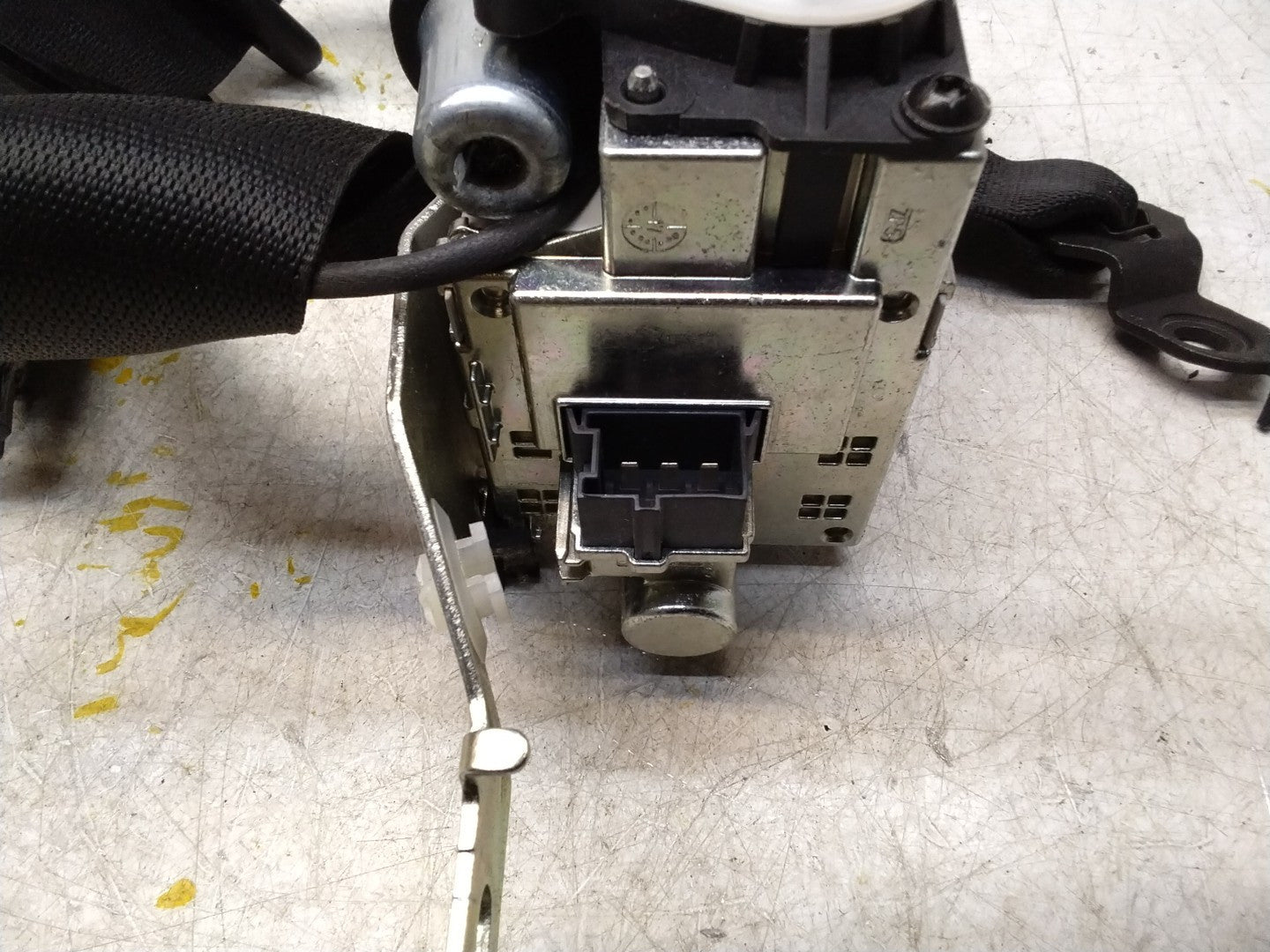MERCEDES M CLASS GLE SEAT BELT FRONT RIGHT DRIVER A1668601400 W166 FMS376 OSF