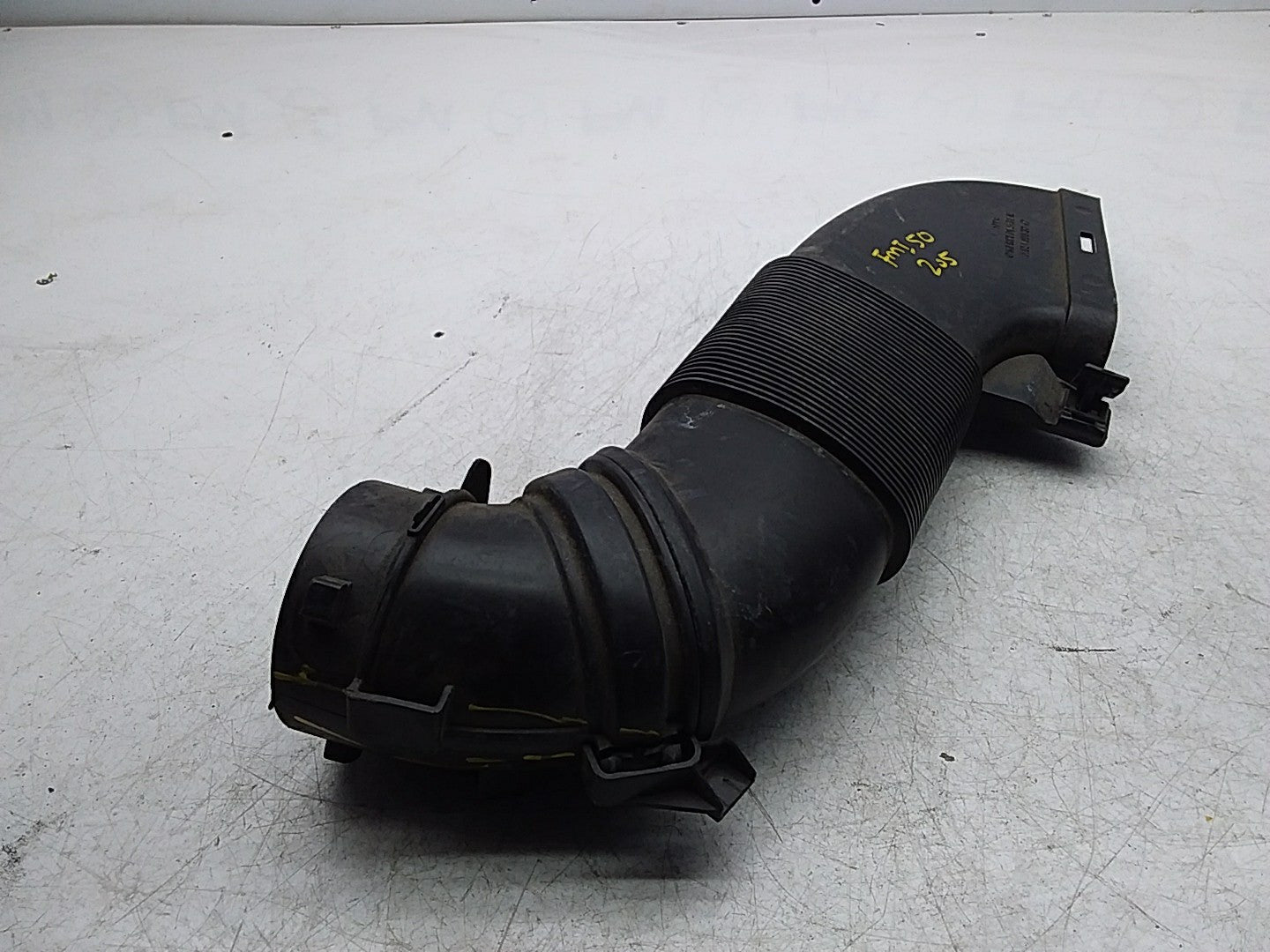 MERCEDES BENZ C-CLASS W205 AIR INTAKE TUBE A6510903242 FMI50 (DAMAGED)