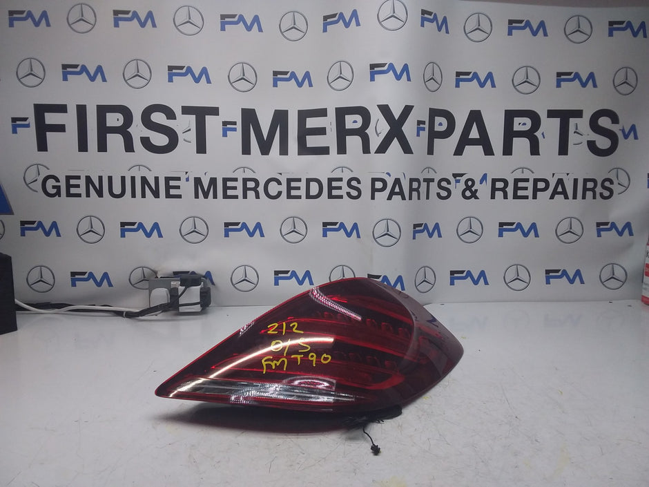 MERCEDES E-CLASS W212 REAR DRIVER O/S TAIL LIGHT FMT90