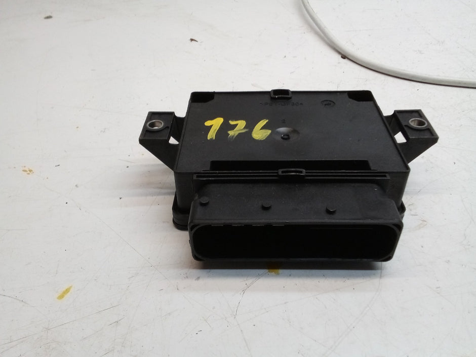 MERCEDES A,B-CLASS PARKING BRAKE CONTROL MODULE W176 W246 A2469003014 FM00772