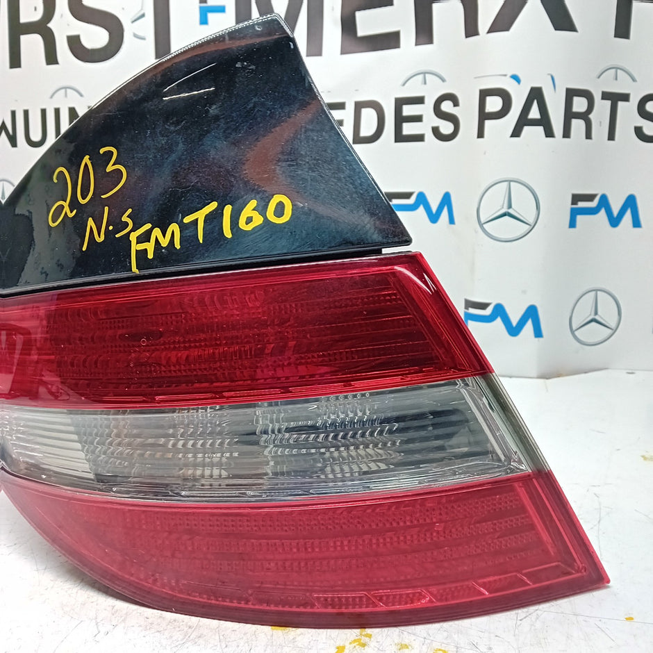 MERCEDES CLC W203 2009 PASSENGER SIDE NS REAR TAIL LIGHT A2038205164 FMT160
