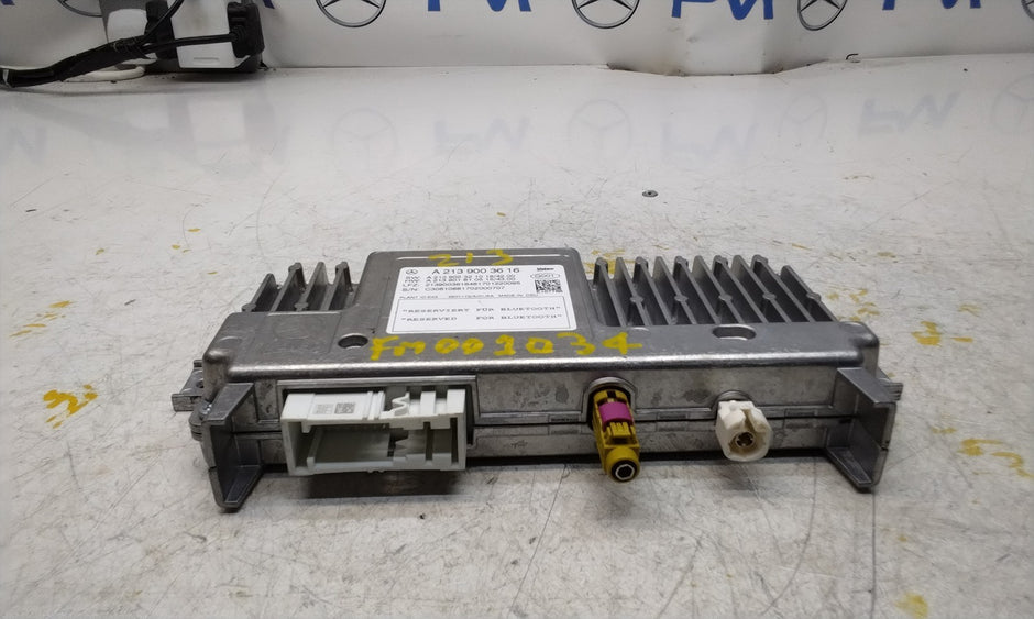 MERCEDES E-CLASS W213 BLUETOOTH PARKING CONTROL MODULE A2139003616 FM001034