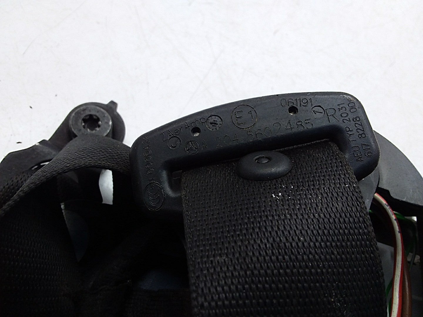 MERCEDES C-CLASS W204 SEAT BELT FRONT RIGHT DRIVER SIDE A2048602485 FMS232 OSF
