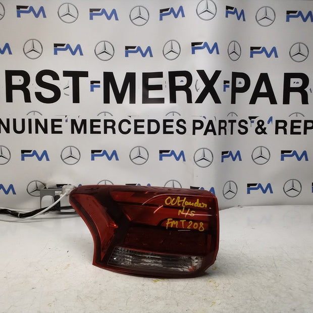 MITSUBISHI OUTLANDER PASSENGER SIDE NS REAR TAIL LIGHT FMT208 HALF LED