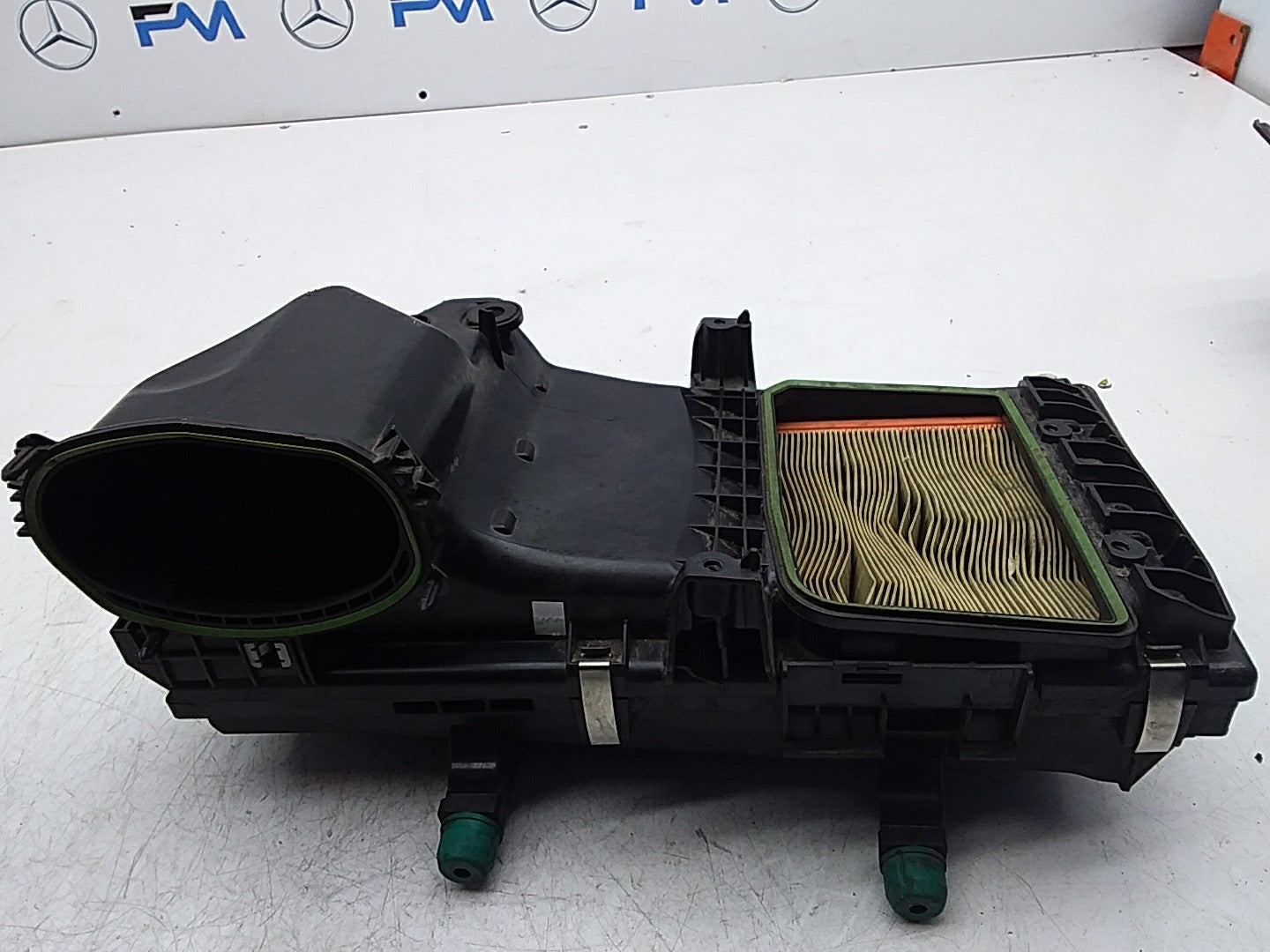 MERCEDES BENZ E-CLASS W213 AIR FILTER CLEANER BOX 2.0 P A6540900001 FMA47