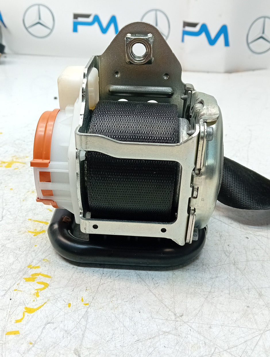 MERCEDES A CLASS  FRONT LEFT SEAT BELT WITH PRETENSIONER A1778600700 FMS67 NSF