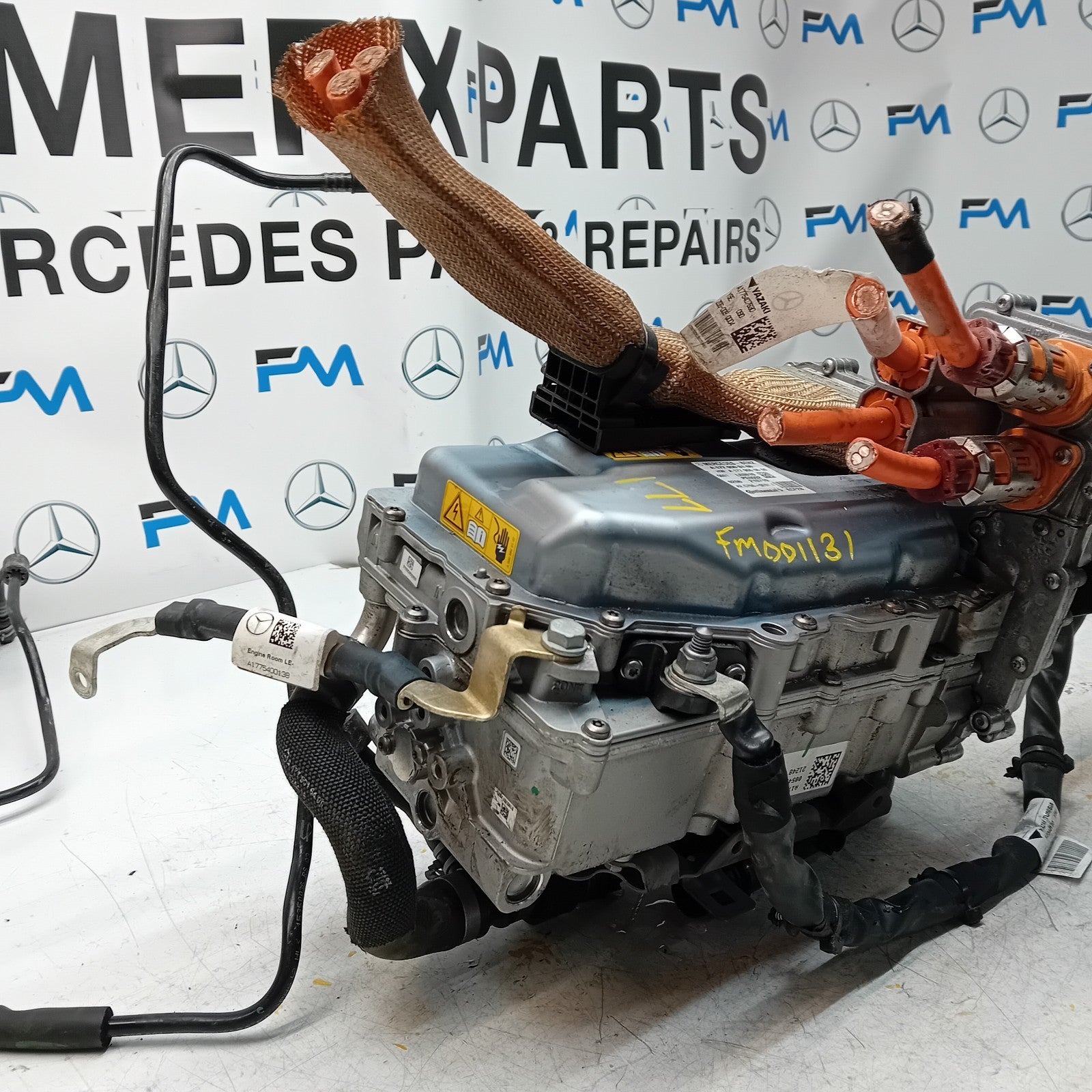 MERCEDES A CLASS W177 PETROL HYBROD BATTERY  CONVERTER  A1779003106 FM001131